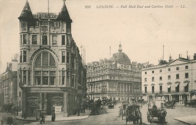 Pall Mall East und Carlton Hotel von English Photographer