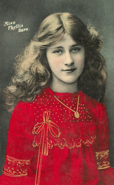 Phyllis Dare, englische Bühnenschauspielerin und Sängerin als junges Mädchen von English Photographer