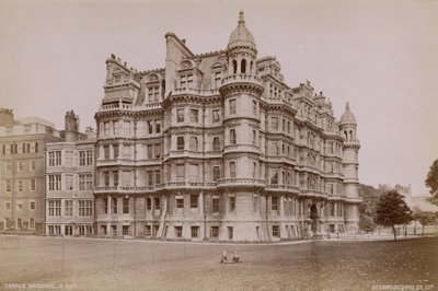 Postkarte mit Blick auf die Temple Gardens von English Photographer