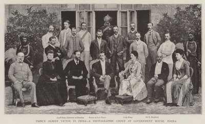 Prinz Albert Victor in Indien, eine fotografische Gruppe im Regierungshaus, Poona von English Photographer