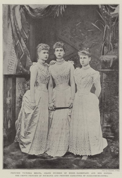 Prinzessin Victoria Melita, Großherzogin von Hessen-Darmstadt, und ihre Schwestern, die Kronprinzessin von Rumänien und Prinzessin Alexandra von Sachsen-Coburg-Gotha von English Photographer