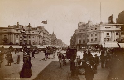 Regent Circus, London von English Photographer