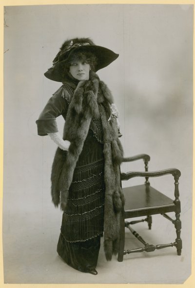 Sarah Bernhardt, Schauspielerin von English Photographer