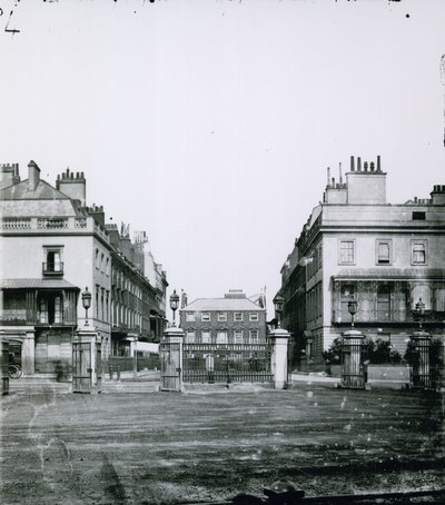 Stanhope Gate, London von English Photographer