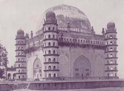 Sultan Muhammads Grab, Bijapur von English Photographer