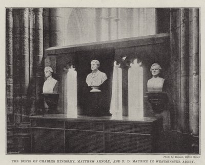 Die Büsten von Charles Kingsley, Matthew Arnold und F D Maurice in der Westminster Abbey von English Photographer