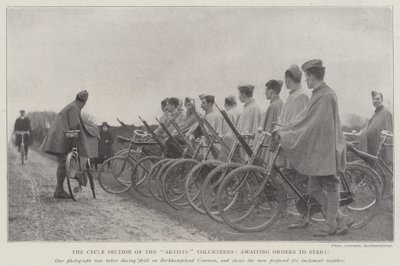 Die Fahrradabteilung der Künstler-Freiwilligen, wartet auf Befehle zum Start von English Photographer