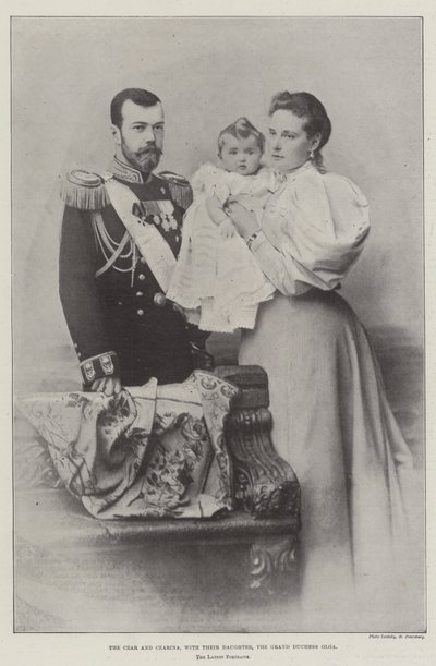Der Zar und die Zarin mit ihrer Tochter, der Großherzogin Olga von English Photographer