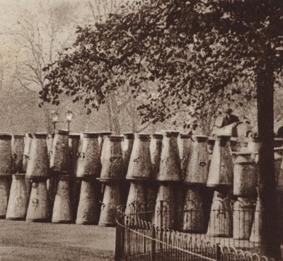 Der Generalstreik von 1926, das Milchdepot im Hyde Park London von English Photographer