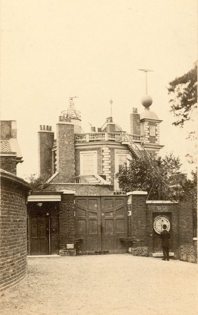 Das Greenwich Observatorium und galvanische Uhr von English Photographer
