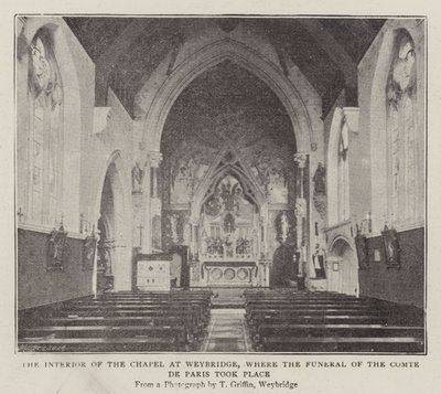 Das Innere der Kapelle in Weybridge, wo die Beerdigung des Grafen von Paris stattfand von English Photographer