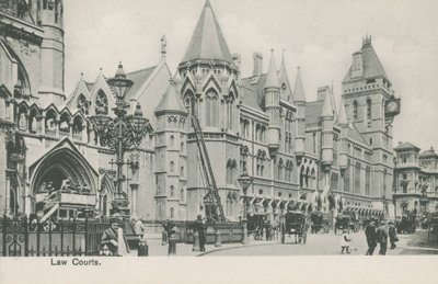 Die Gerichtsgebäude, London von English Photographer