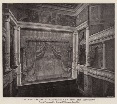 Das neue Theater in Cambridge, Blick aus dem Auditorium von English Photographer