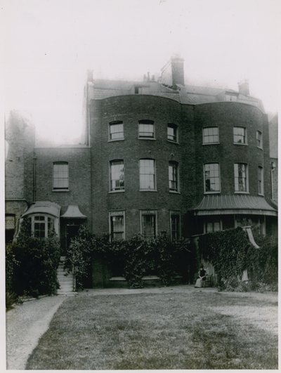 The Paragon, New Kent Road von English Photographer