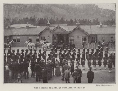 Die Ankunft der Königin in Ballater am 27. Mai von English Photographer