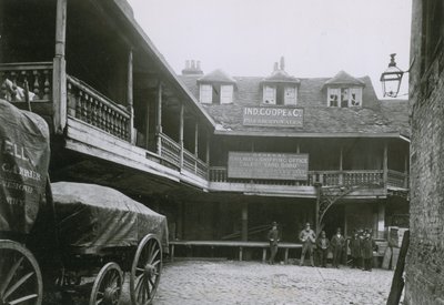 The Tabard Inn, Southwark von English Photographer