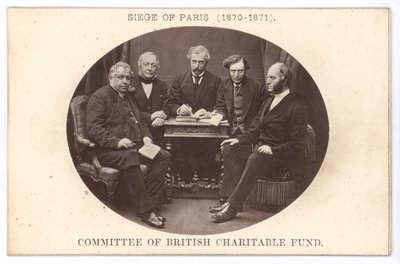 Das Komitee des British Charitable Fund, das den Armen während der Belagerung von Paris (1870-1871) hilft (s/w Foto) von English Photographer