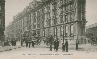 Westminster Palace Hotel, Victoria Street, London von English Photographer