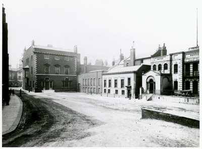 Whitehall Court oder Yard, Vanbrugh House, abgerissen 1898 von English Photographer