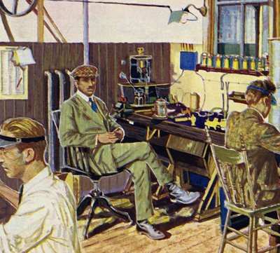 Fred Royce gründete eine Fabrik zur Herstellung von Elektrogeräten von English School