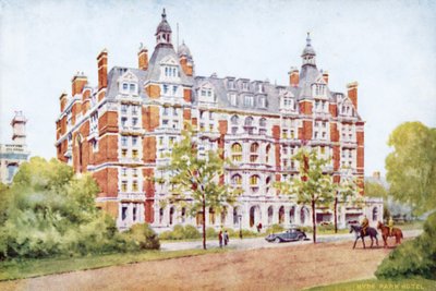 Hyde Park Hotel, London von English School