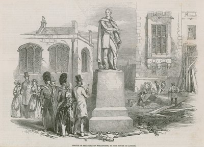 Statue des Duke of Wellington am Tower of London von English School