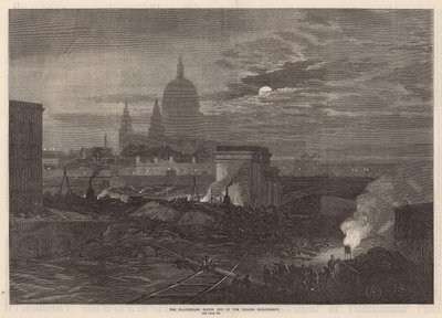 Das Blackfriars Bridge Ende des Themse-Uferdamms von English School