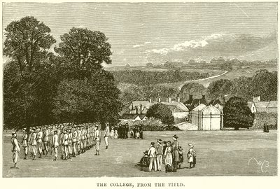 Das College, vom Feld aus von English School