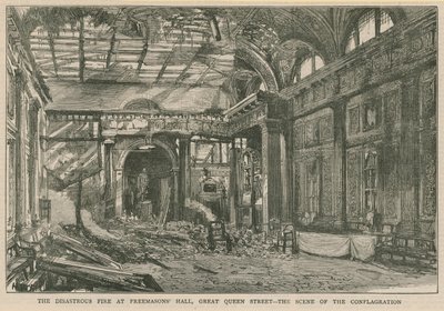Das verheerende Feuer in der Freemasons Hall, Great Queen Street, London von English School