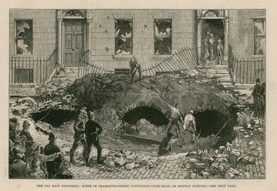 Die Gasleitungsexplosion: Szene in der Charlotte Street, Tottenham Court Road, am Montagabend von English School