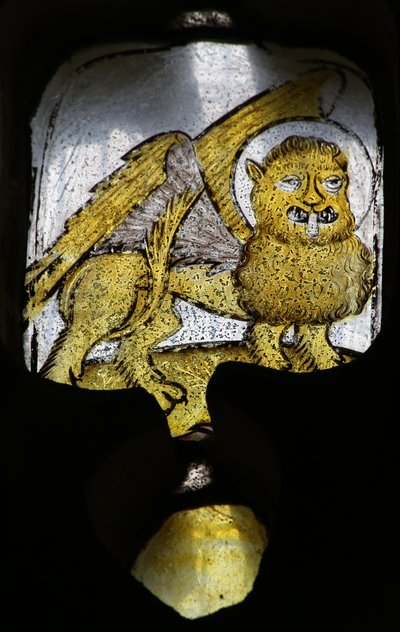 Fenster n2 mit Darstellung eines Evangelistensymbols: der Löwe von St. Markus von English School