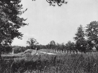 Siling, Chihli, Die westlichen kaiserlichen Gräber der Mandschu-Dynastie, Brücke auf dem Weg der Geister (s/w Foto) von Ernst Boerschmann