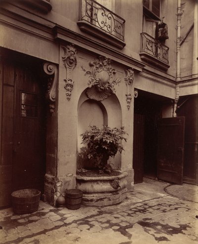 Ancien Hôtel des Parlementaires, 3 Rue des Lions von Eugène Atget