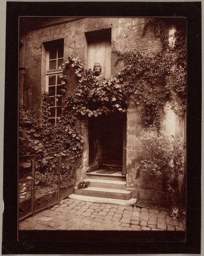 Hof in Rouen von Eugène Atget