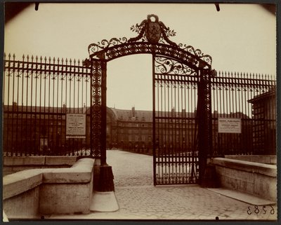 Gitter, Invalidendom von Eugène Atget