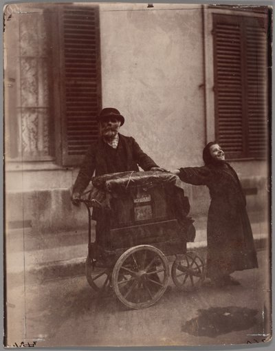 Drehorgelspieler von Eugène Atget