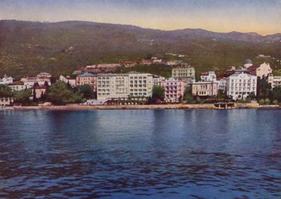 Abbazia, jetzt Opatija in Kroatien: Panorama vom Meer mit Blick auf die Pension Breiner, Hotel Residenz, Hotel Savoy und Villa Jeanette von European Photographer