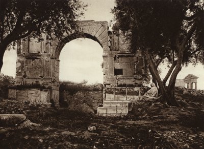 Dougga, Triumphbogen des Alexander Severus von European Photographer