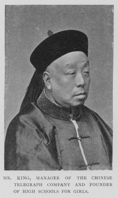 Herr King, Manager der Chinesischen Telegraphengesellschaft und Gründer von Mädchenschulen von European Photographer