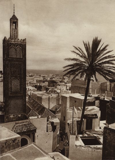 Tanger, Blick auf die Stadt mit der Aissaula-Moschee von European Photographer