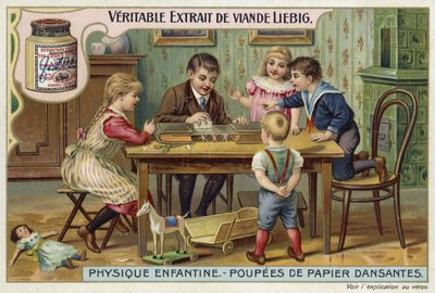 Tanzende Papierpuppen von European School