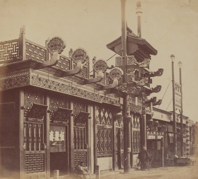 Geschäfte und Straße, Chinesische Stadt Peking, Oktober 1860 von Felice Beato