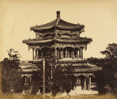 Der Große Kaiserpalast (Yuan Ming Yuan) vor dem Brand, Peking, 18. Oktober 1860 von Felice Beato