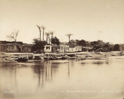 Alexandria, Ägypten: ein arabisches Dorf am Ufer des Nils von Félix Bonfils