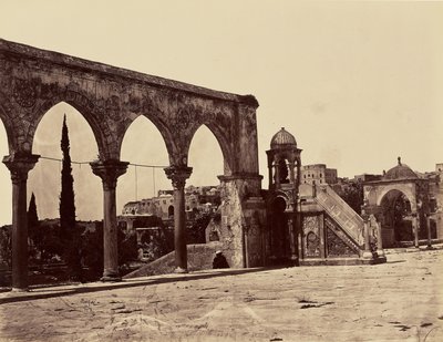 Mitglied auf der Plattform des Tempels (Jerusalem) von Félix Bonfils