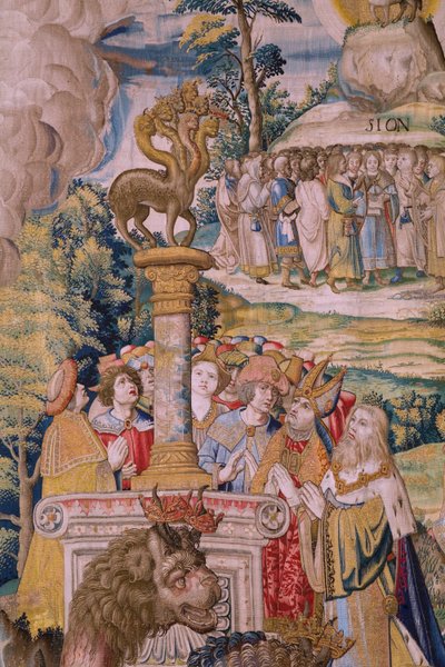 Serie Die Apokalypse: Der heilige Michael besiegt den Drachen. Atelier Willem Dermoyen, Brüssel. Ca 1553-1555. (Detail) von Flemish School