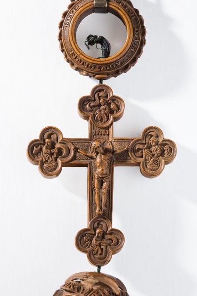 Rosenkranz von Heinrich VIII., Detail des Kreuzes von Flemish School