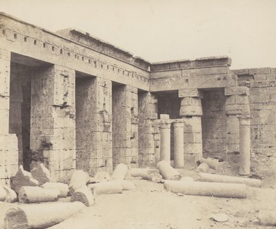 Médinet-Abou Theben. Spätere Konstruktionen - Zweiter Hof, 1851-52, gedruckt 1853-54 von Félix Teynard