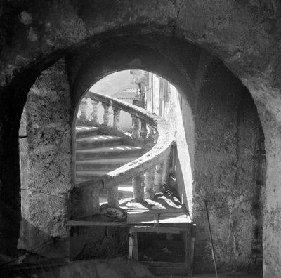 Detail der Treppe einer Villa in Palermo von Fosco Maraini