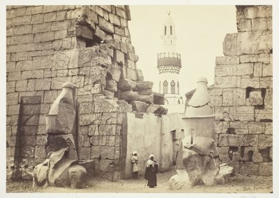 Eingang zum Großen Tempel, Luxor, 1857 von Francis Frith